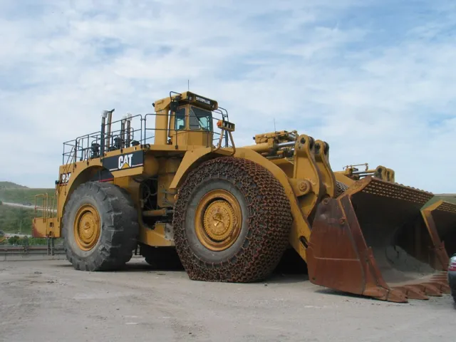 Cargador Frontal Caterpillar 994 - Image 12