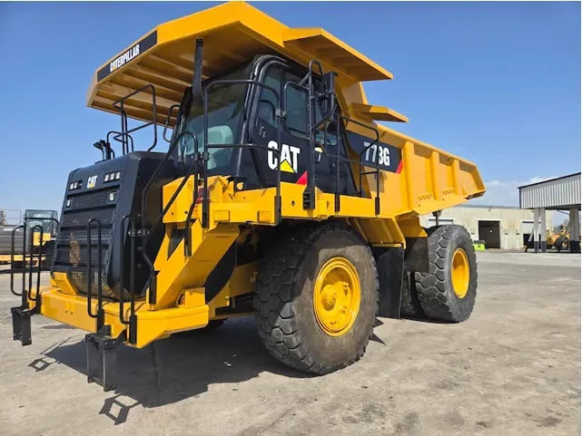 Camión todoterreno Caterpillar 773G