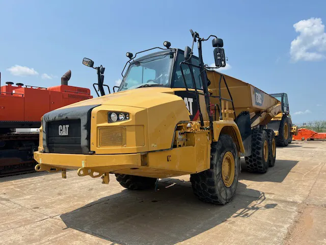 Camión todoterreno Caterpillar 730C - Image 10