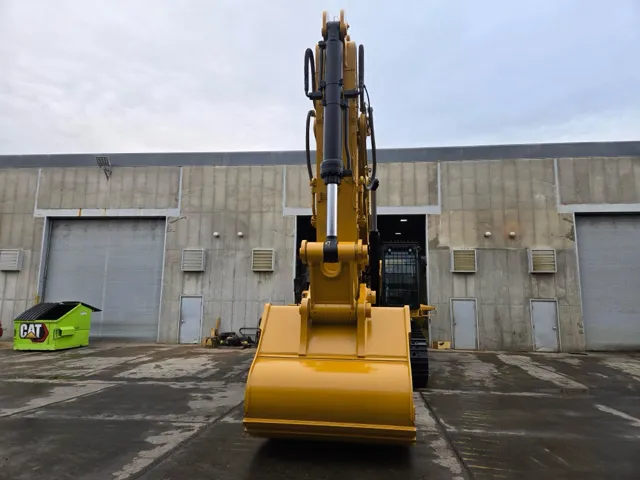 Excavadora Caterpillar 395 - Image 13